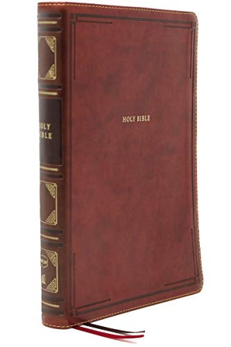 NKJV, Thinline Reference Bible, Large Print, Leathersoft, Brown, Red Letter, Comfort Print Holy Bible, New King James Version