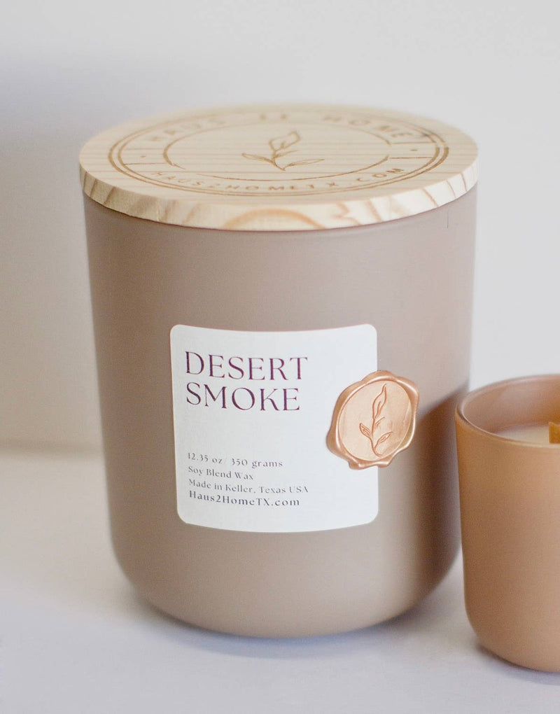 Hand-Poured Candle with Wooden Wick - Desert Smoke
