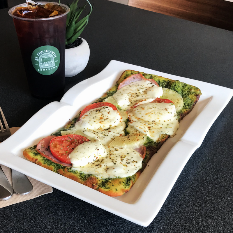 Pesto Pineapple Flatbread Pizza