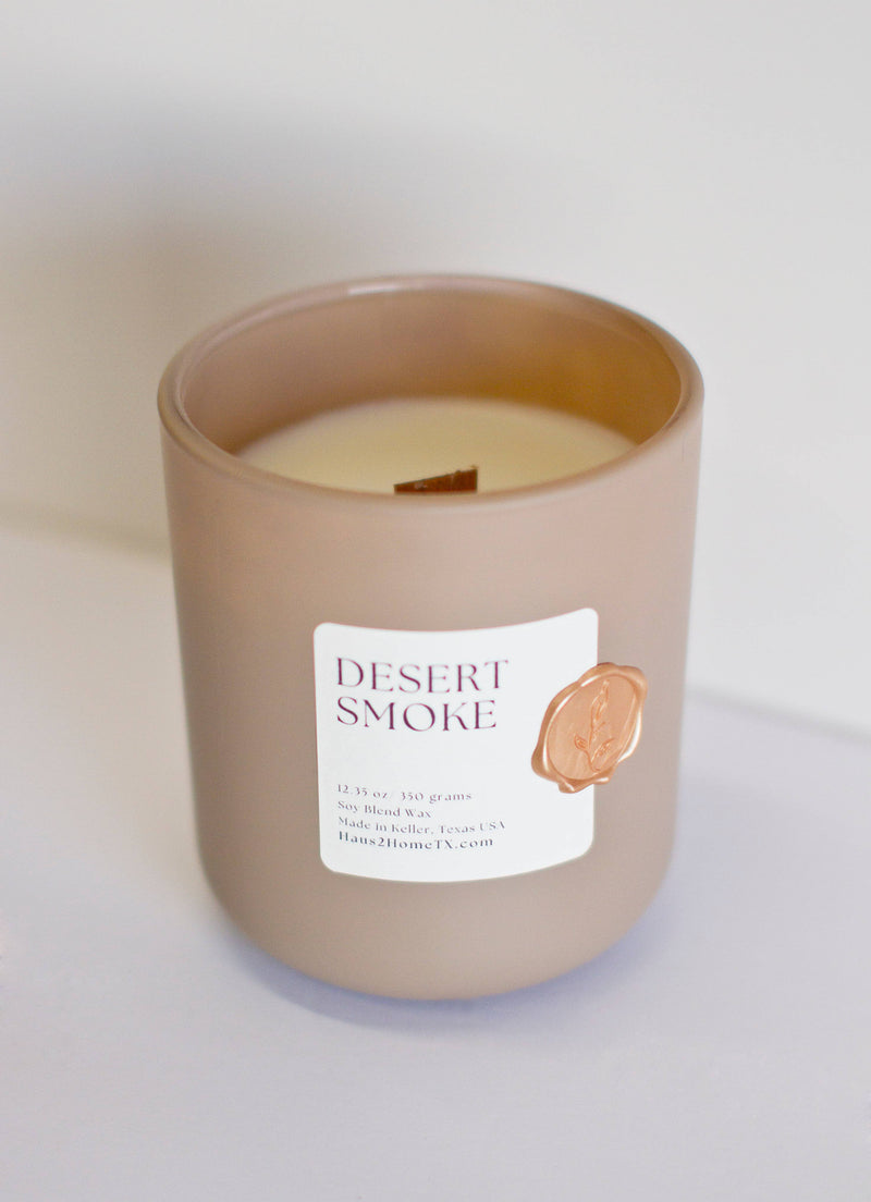 Hand-Poured Candle with Wooden Wick - Desert Smoke