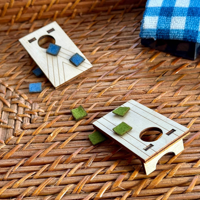 Corn Hole (Games in the Round)